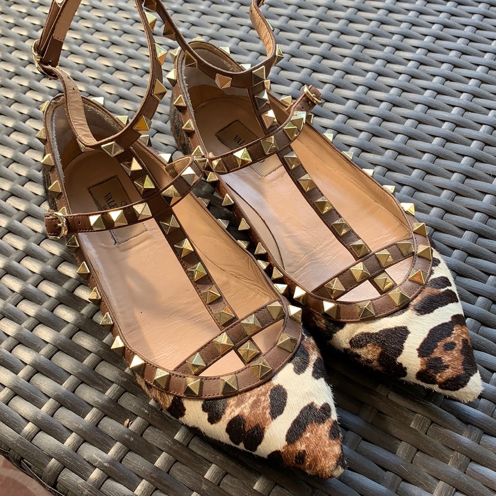 Valentino Leopard Calf Hair Rockstud Flats sz 37